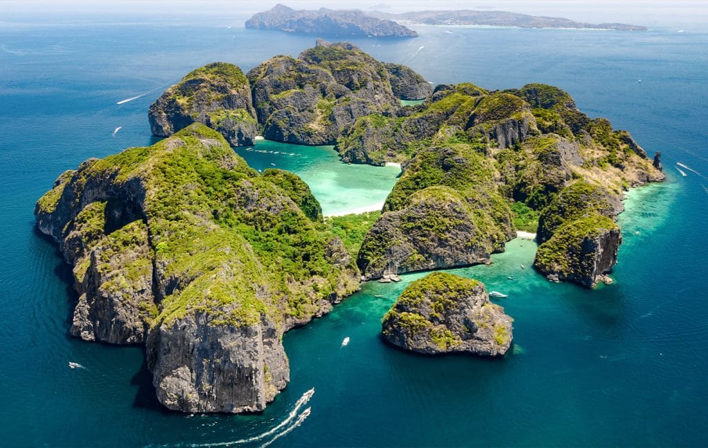 17 Best Things To Do On Phi Phi Islands (2025)