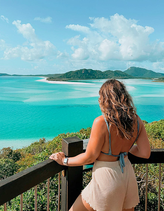 Cruise & chill on Whitehaven Beach