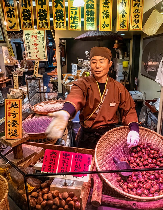 Indulge in Osaka’s best street food In Dontonoburi